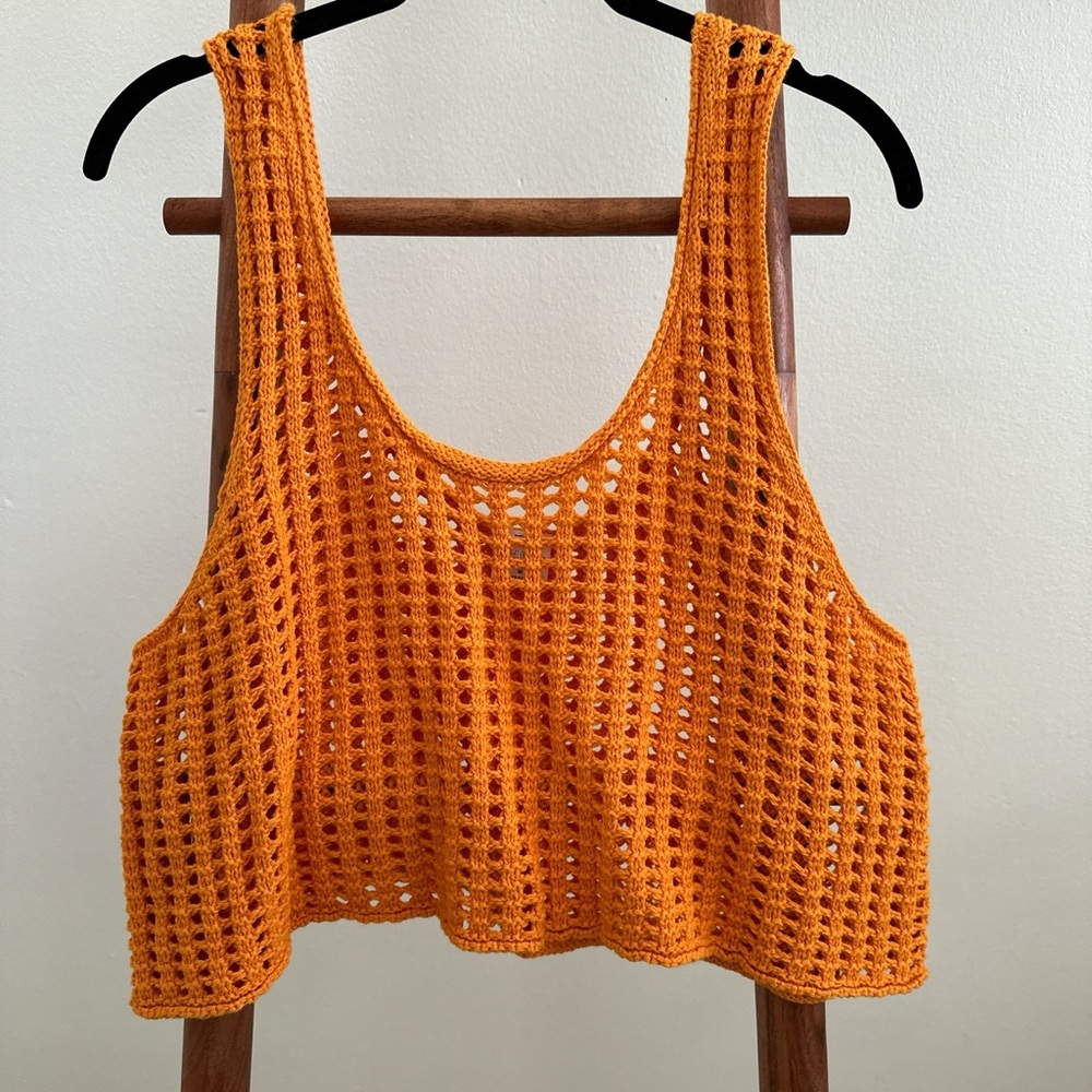 NWOT crochet tank